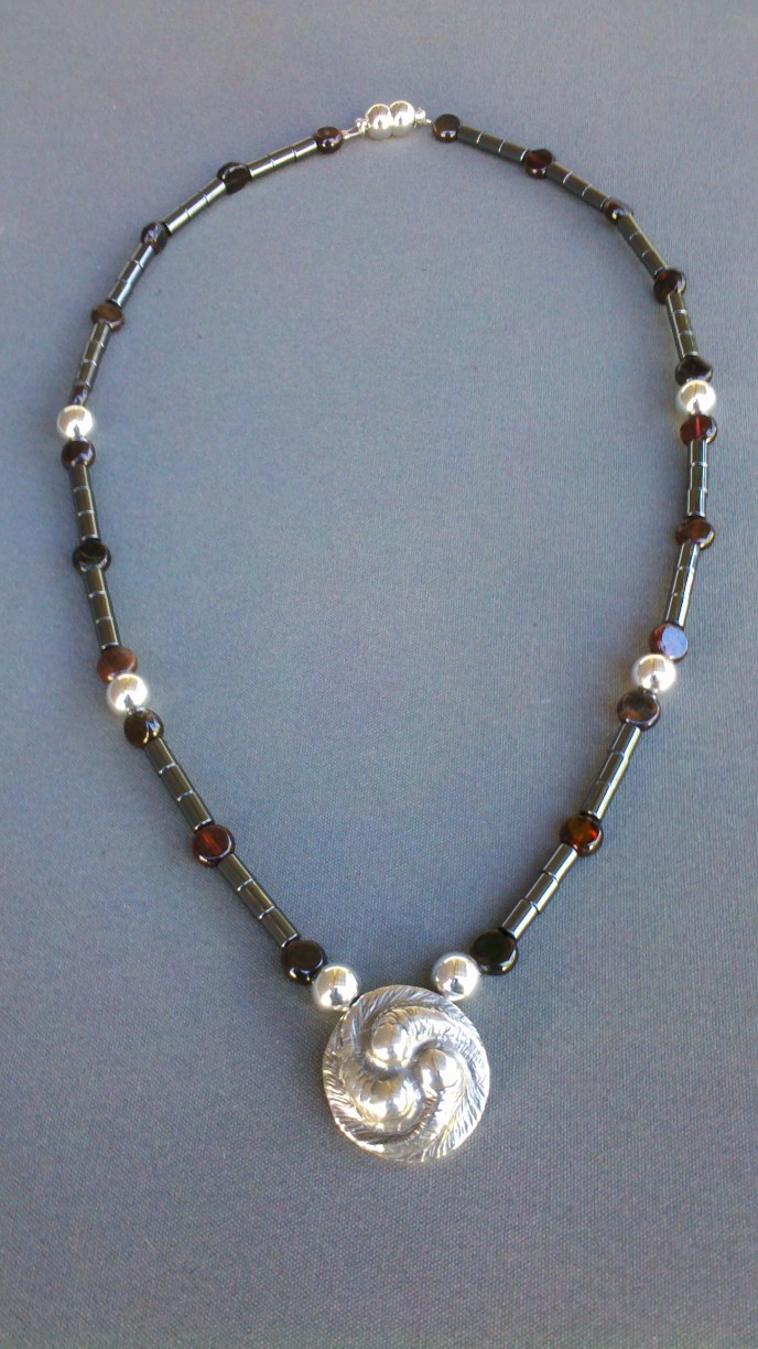 Tribrachidium Necklet - Sterling Silver, Garnet and Haematite Beads